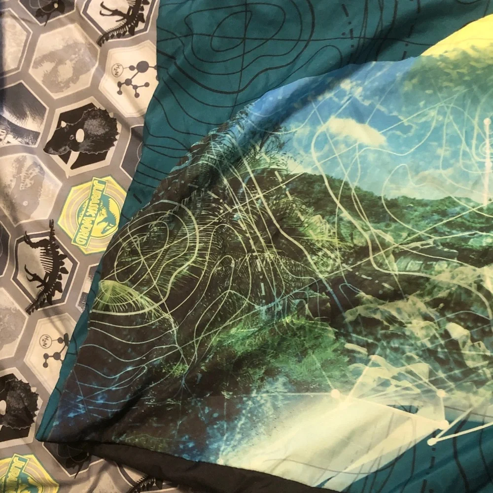 Jurassic world Print Sheet Set in Blue & Cream